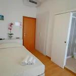 Manuela Hotel 3*