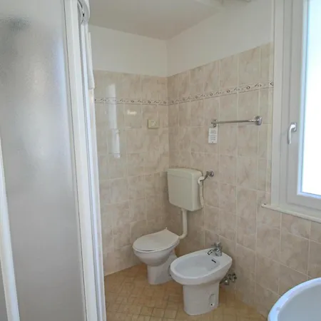 Manuela Hotel 3*