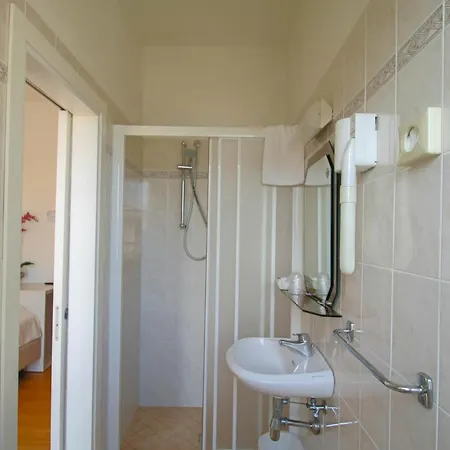 Manuela 3* Cervia