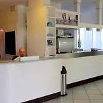 Manuela Hotel