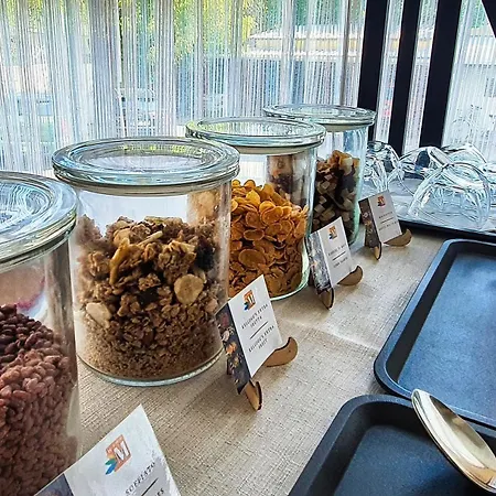 فندق Manuela تّشيرفييا