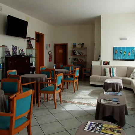 Manuela 3* Τσέρβια